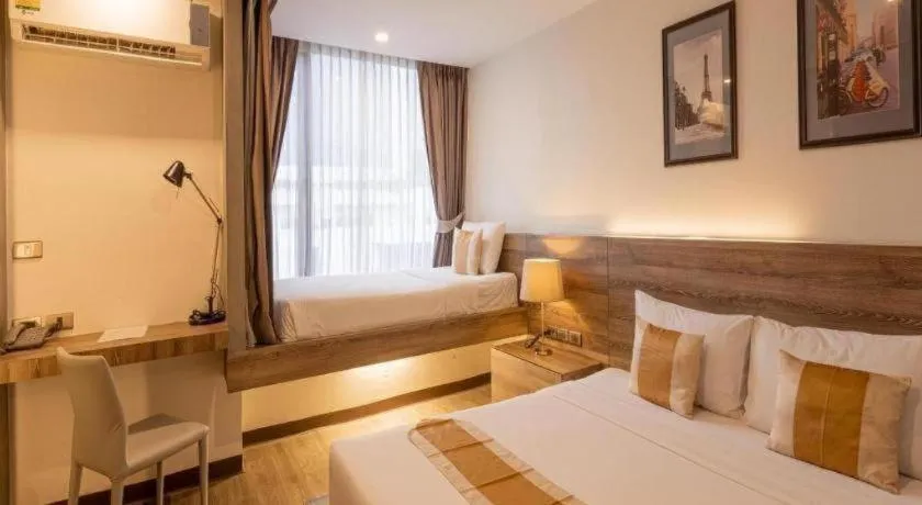 Bed in B2 Bangna Premier Hotel