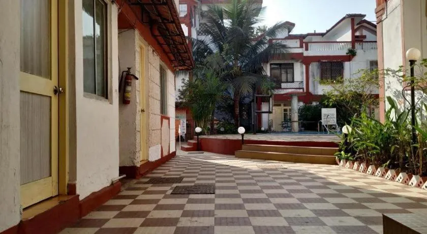 Atlanta Beach Resort