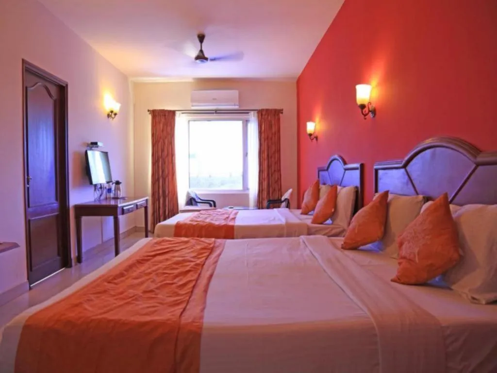Goldmine Hotel - Koyambedu