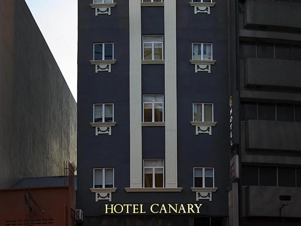 Canary Hotel