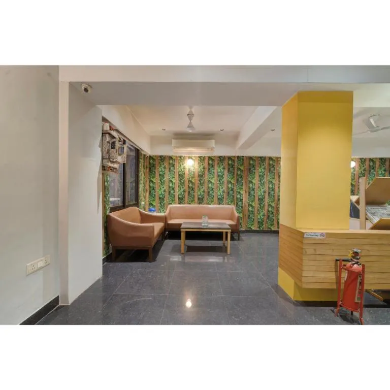 Hotel Berlin Gandhinagar