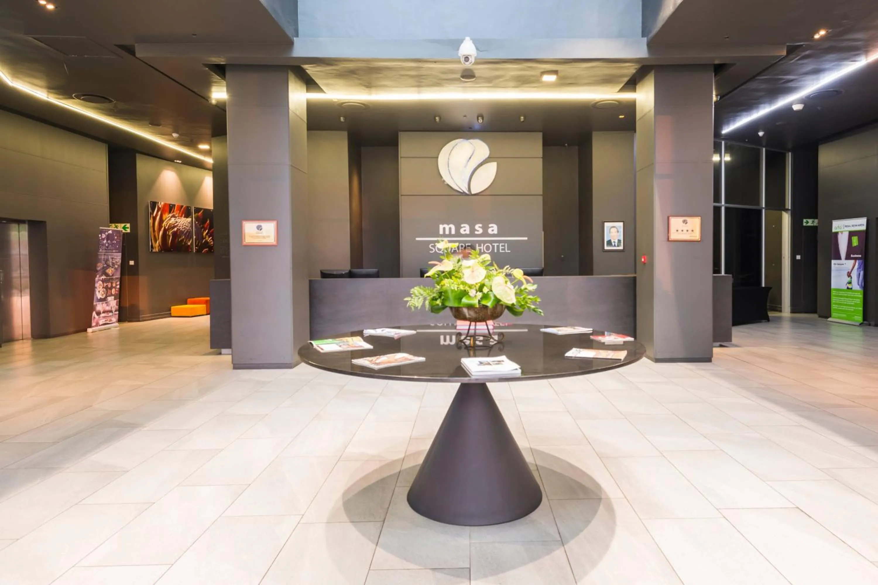 Lobby or reception in Protea Hotel by Marriott Gaborone Masa Square