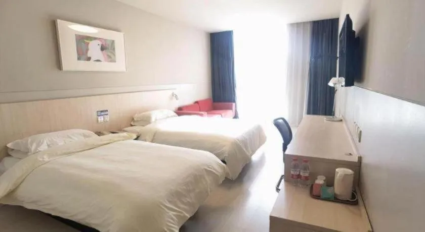 Bed in Jinjiang Inn Tianjin Airport Branch