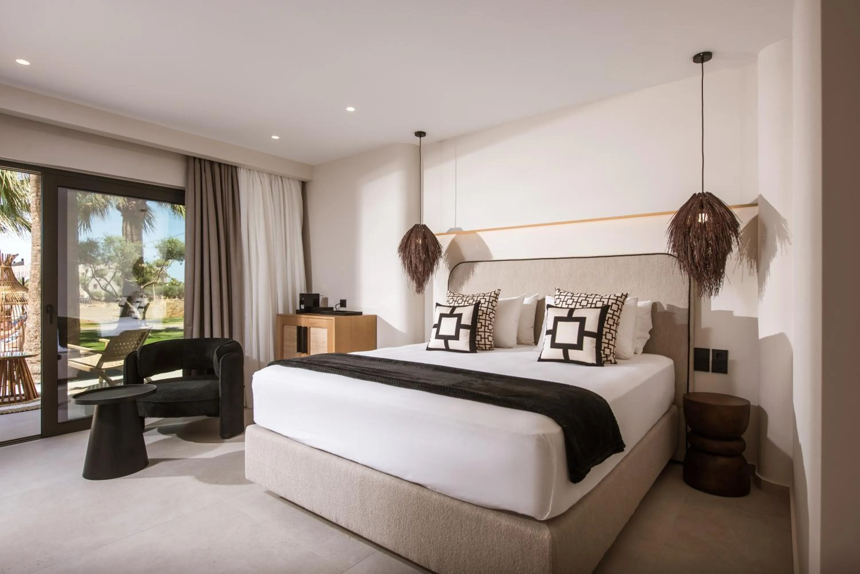 Bed in Ammos Boutique Apartments & Suites