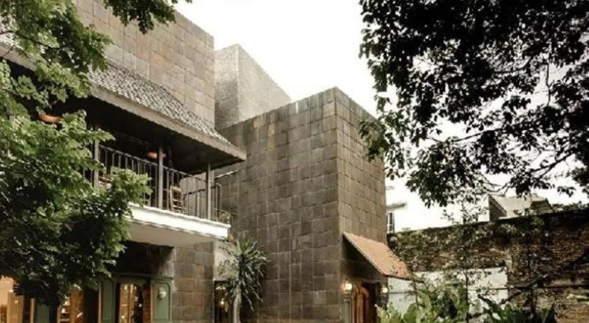 The House Tour Downtown