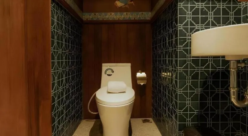 The House Tour Downtown