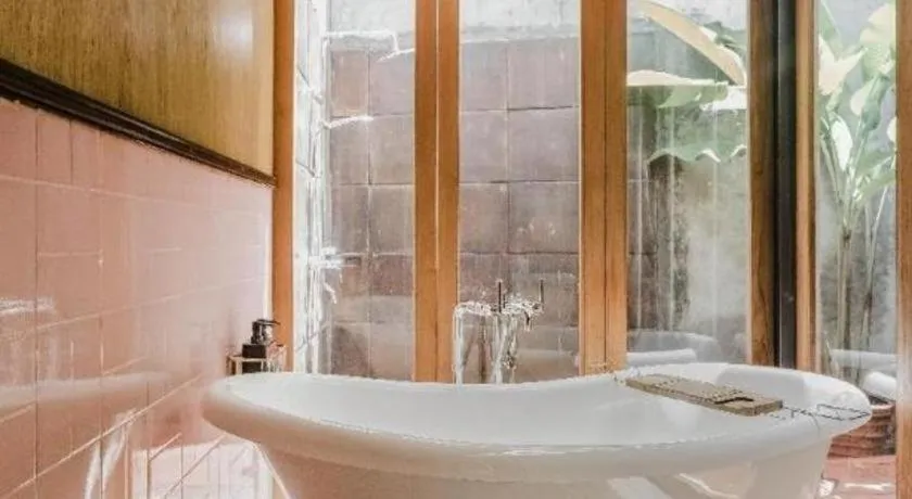 The House Tour Downtown