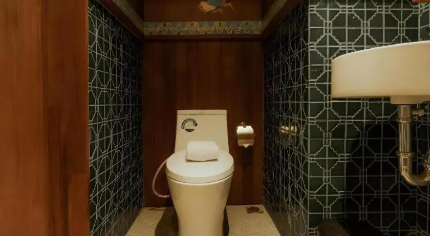 The House Tour Downtown