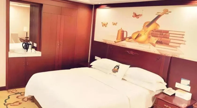 Bed in Vienna 3 Best Hotel Shanghai Expo Sanlin