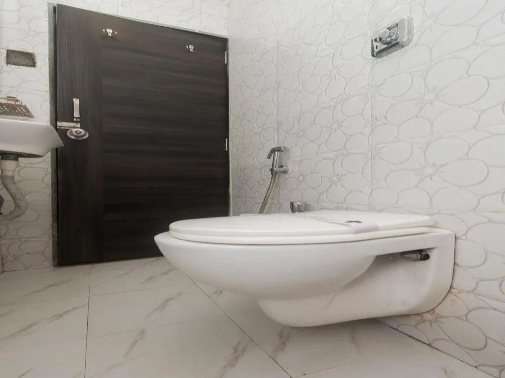 OYO 3782 Hotel Adnoc Inn
