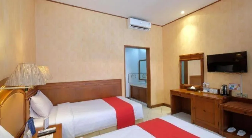 Bed in Diamond Hotel Solo