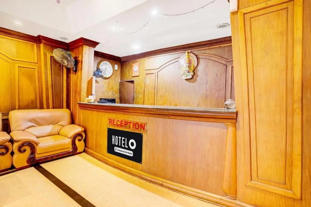 Hotel O Thampanoor