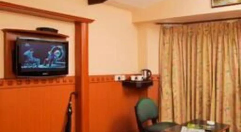 Hotel Hilltop Towers