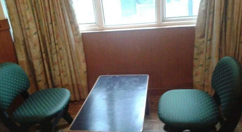 Hotel Hilltop Towers