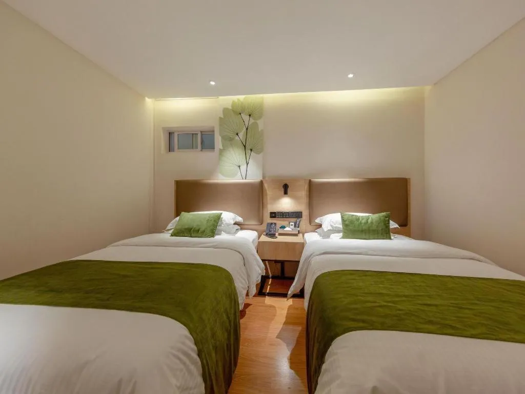 Bed in GreenTree Inn Changzhou Times Plaza Business Hotel
