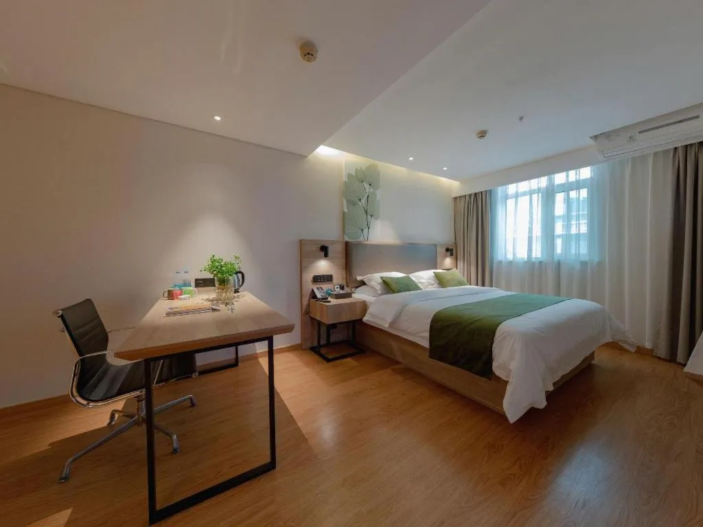 Bed in GreenTree Inn Changzhou Times Plaza Business Hotel