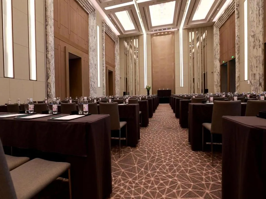 Hotel Carnival Qingdao