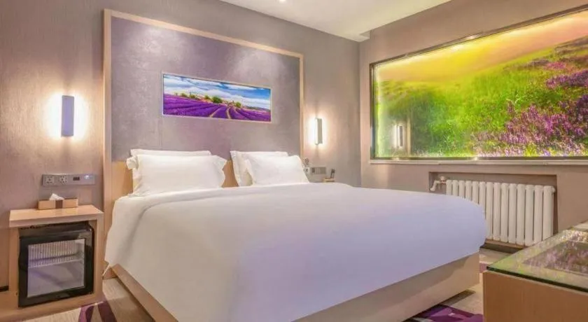 Bed in Lavande Hotel Qingdao North Station Siliu South Road