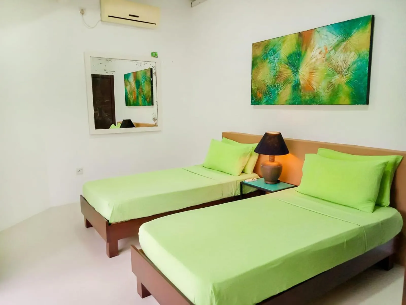 Bed in The Classic-hostel-apt-deluxe