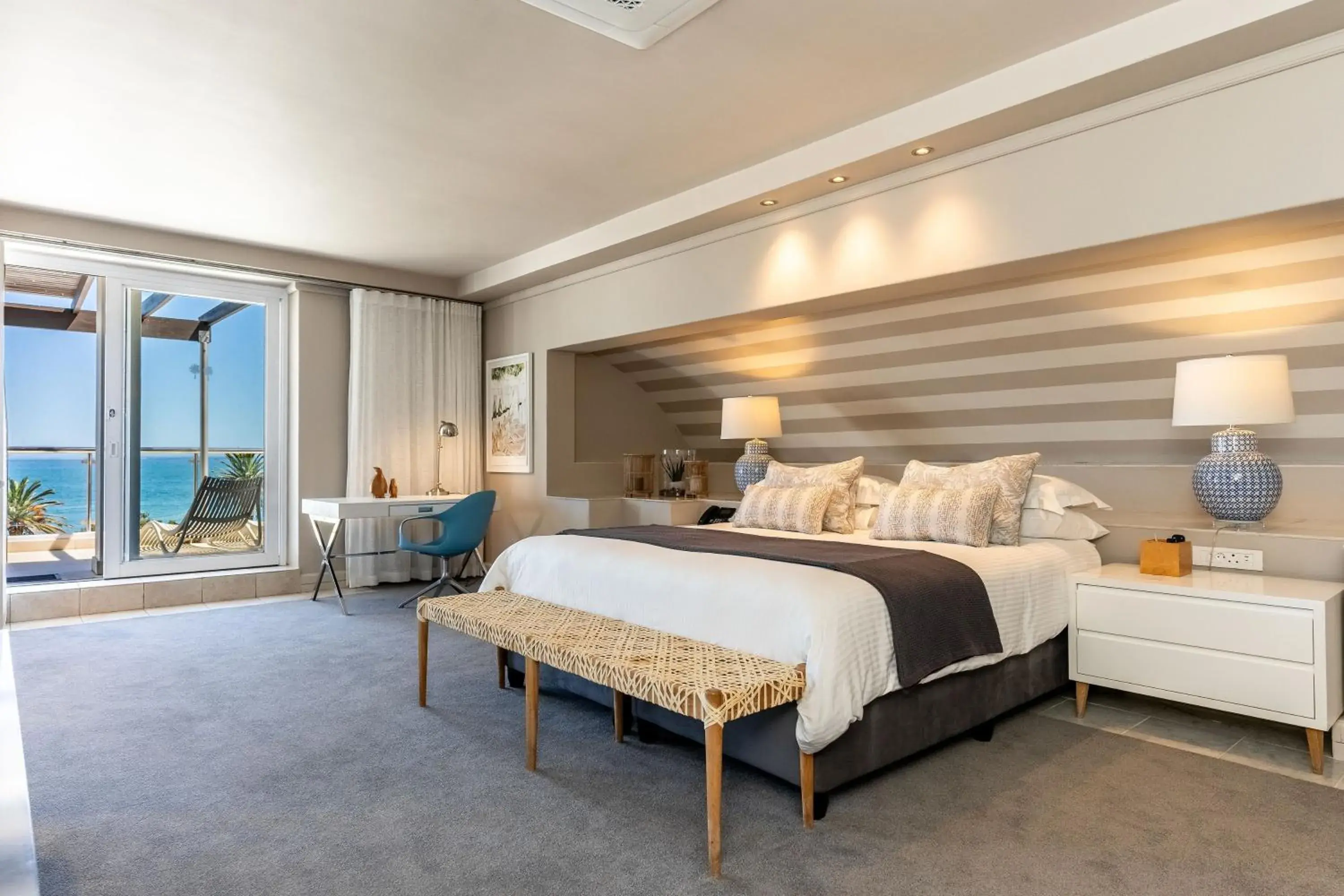 Penthouse Suite with Sea View in The Bay Hotel Penthouse Suite with Sea View in The Bay Hotel