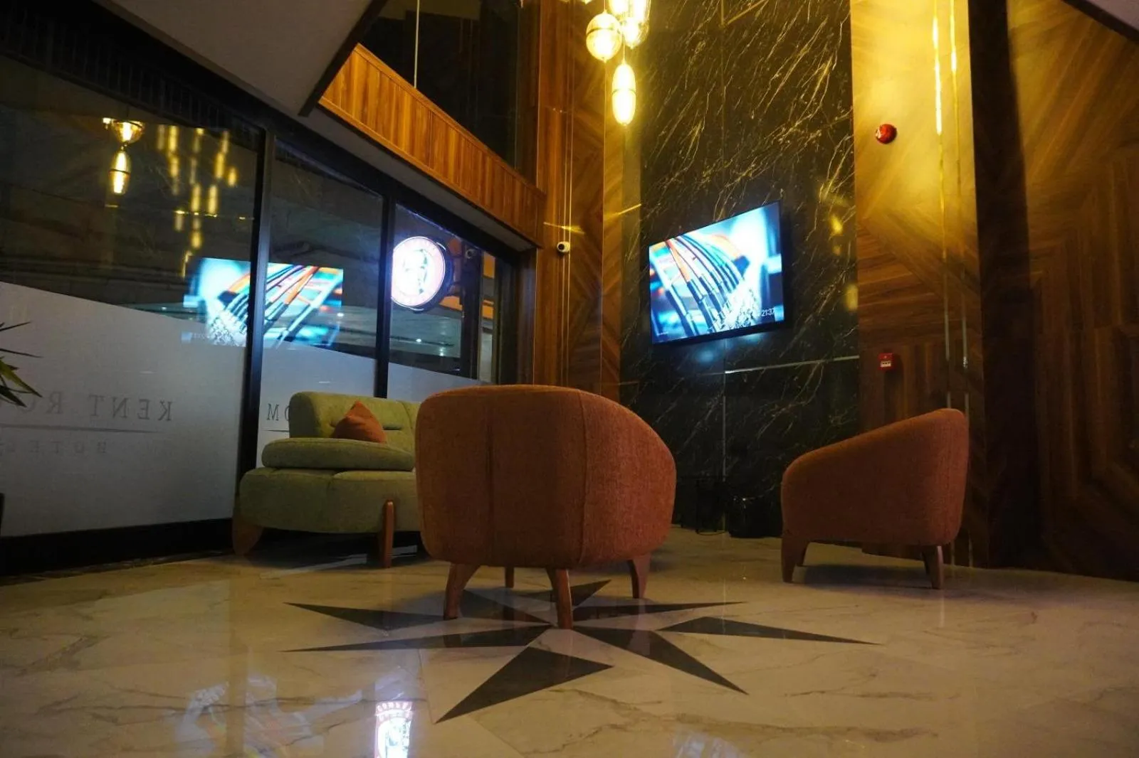 Lobby or reception in Kent Room Hotel