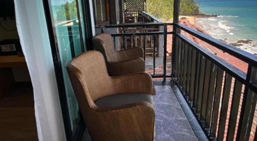 Diamond Cliff Beach Lanta Resort