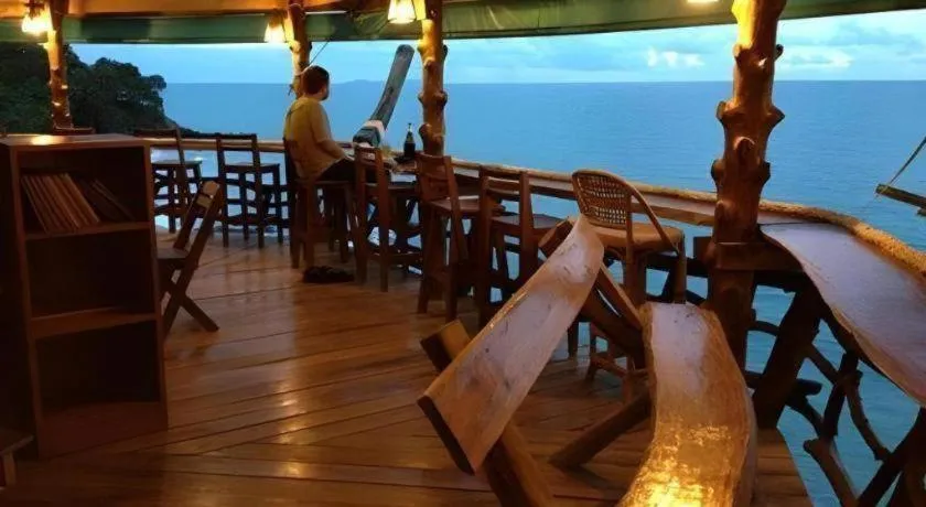 Diamond Cliff Beach Lanta Resort