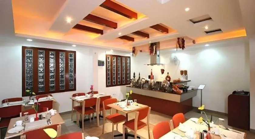 Hotel Grand President