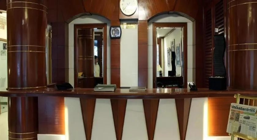 Hotel Grand President