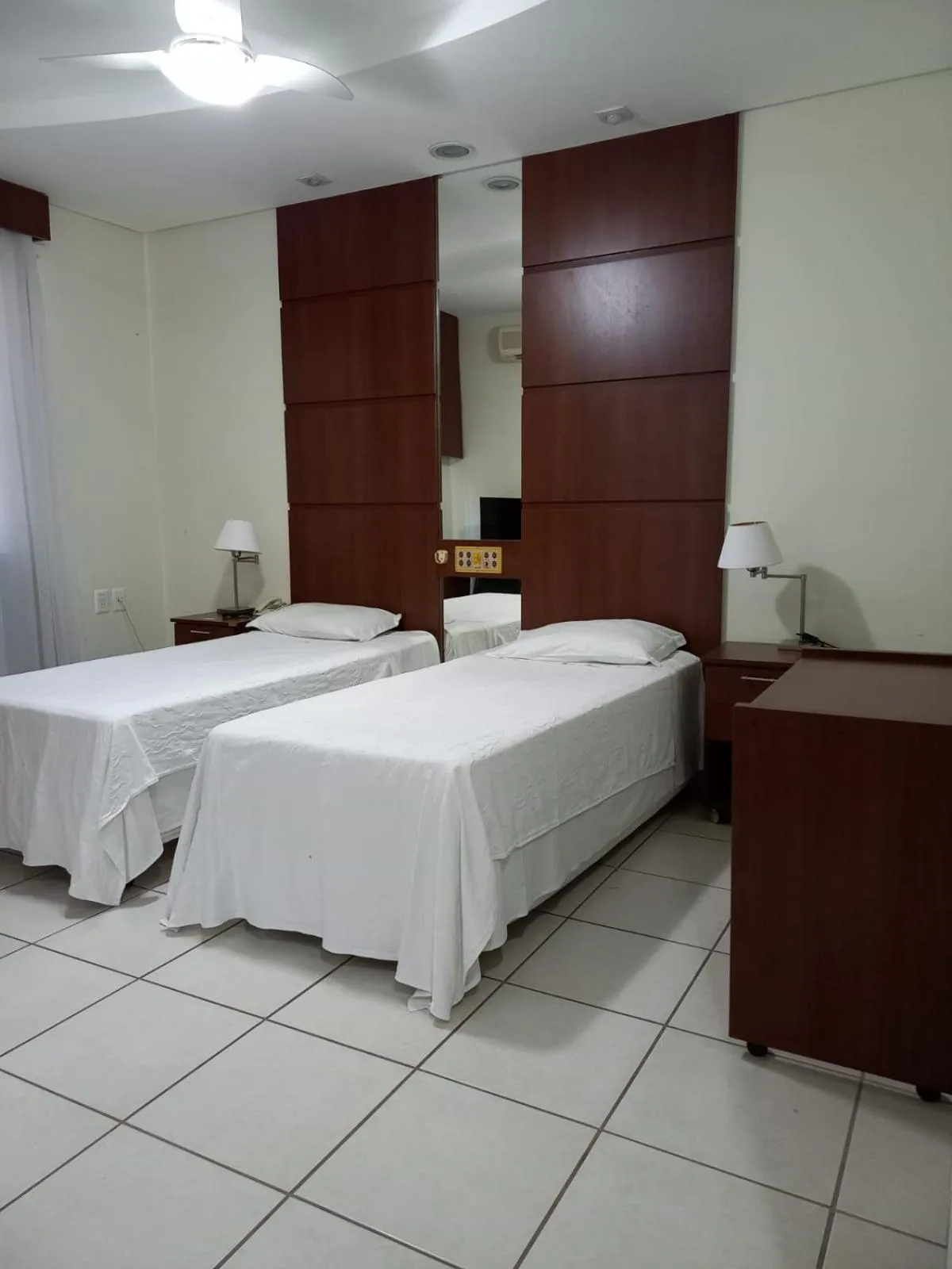 Bedroom, Bed in Ibituruna Center Hotel