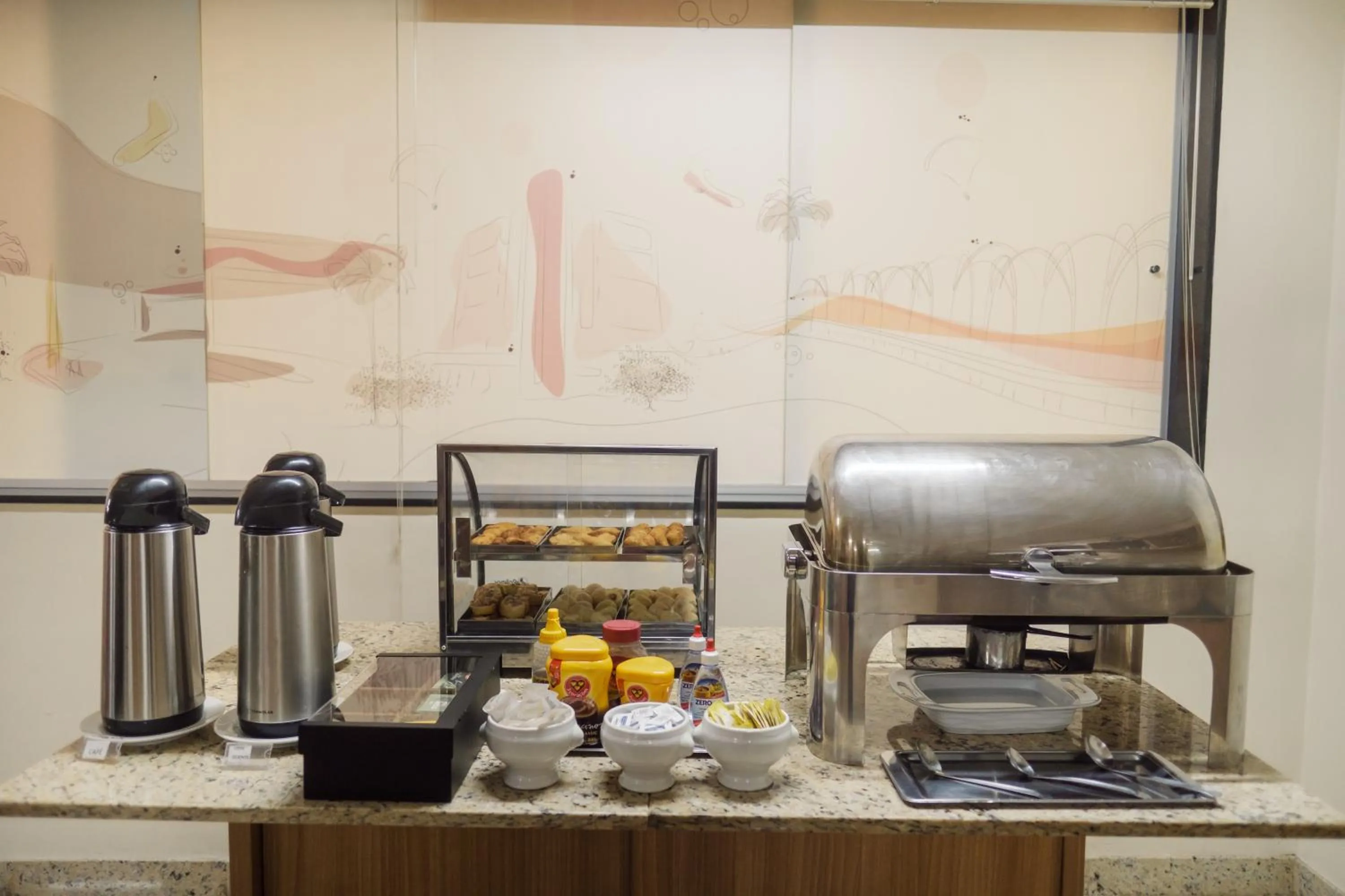 Breakfast in Ibituruna Center Hotel