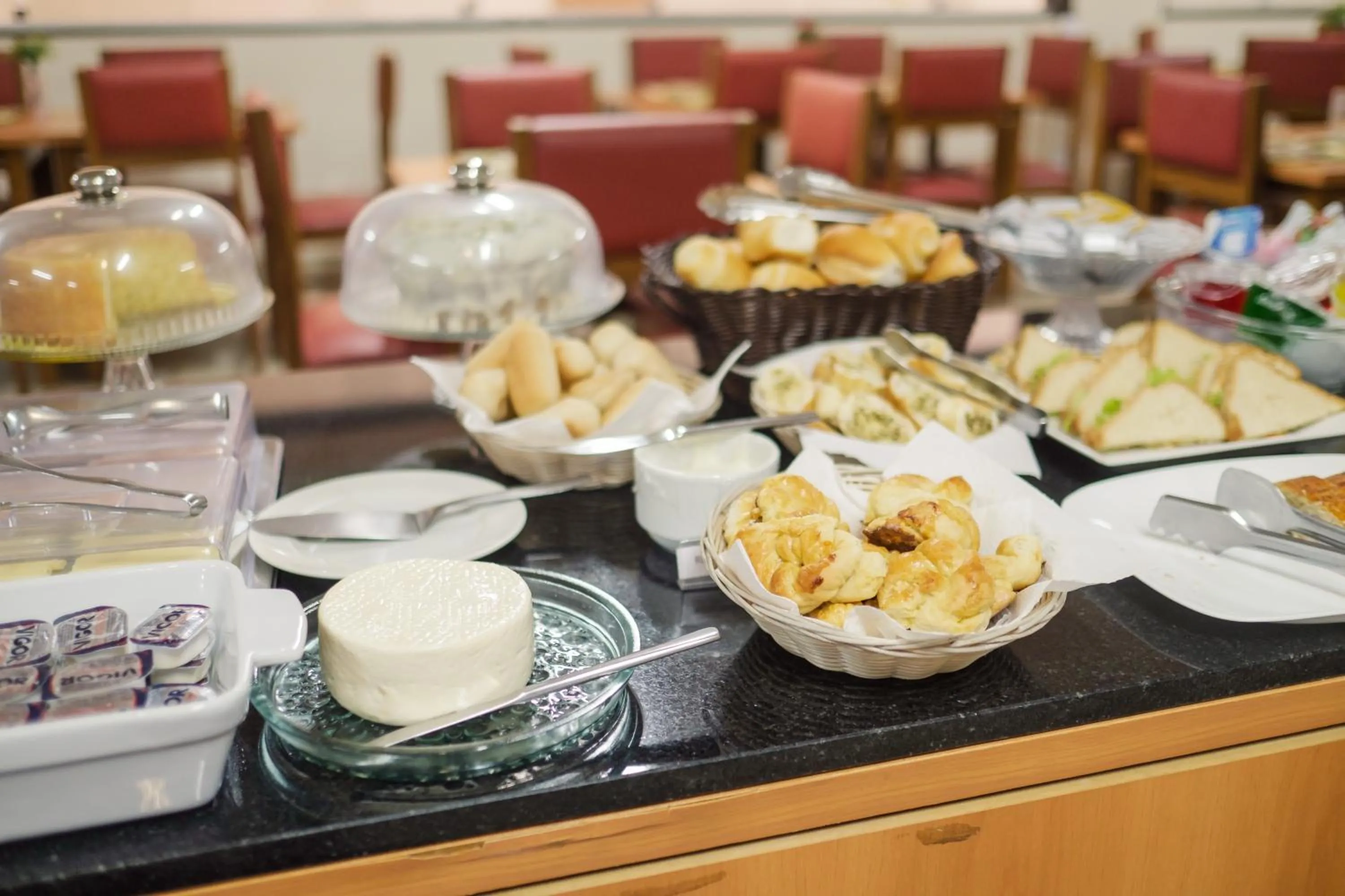 Breakfast in Ibituruna Center Hotel