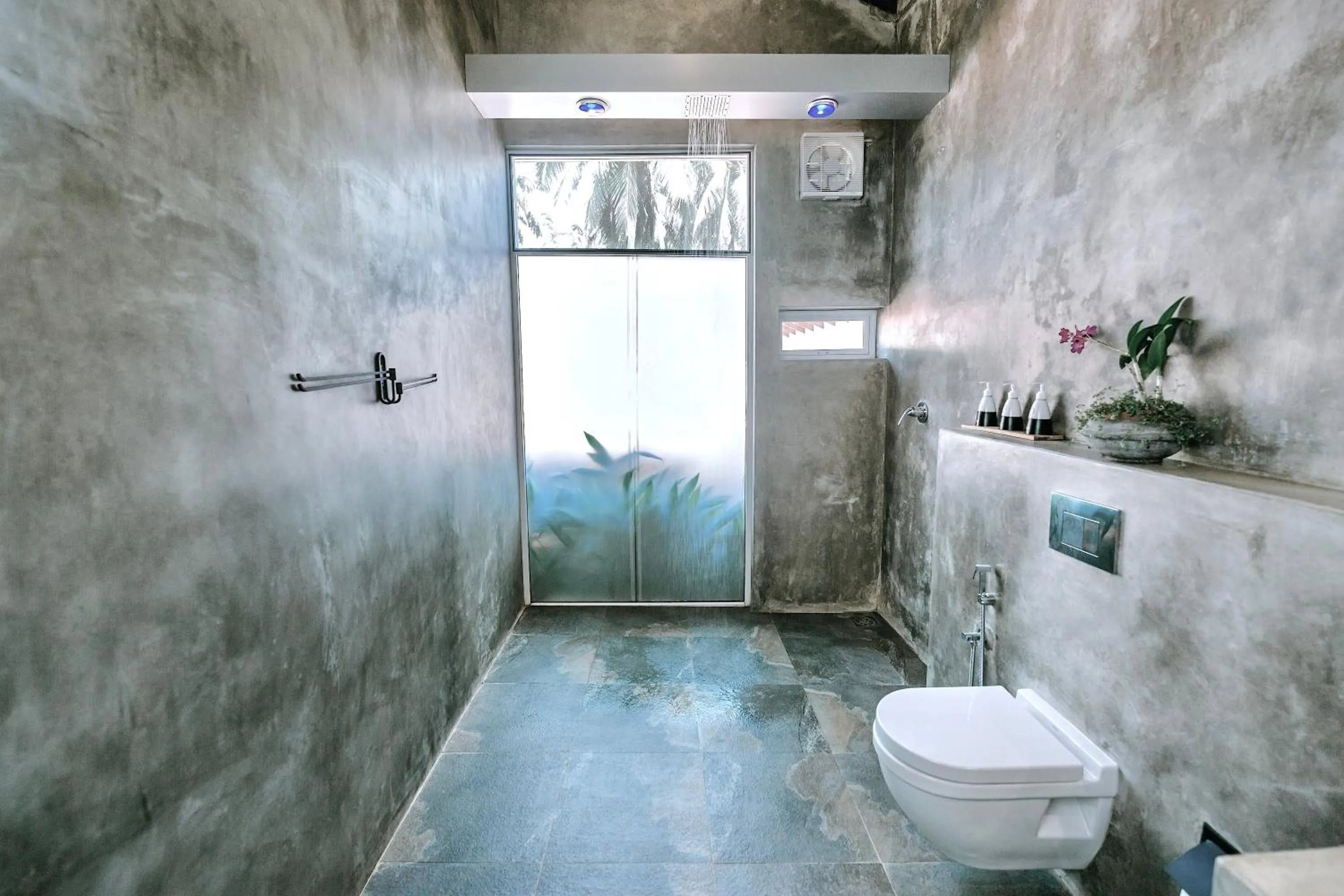 Bathroom in Waterland