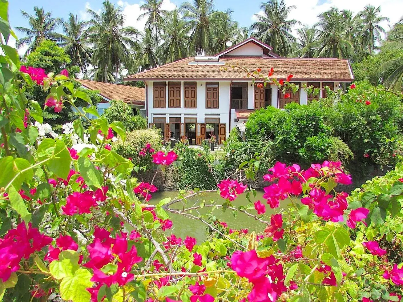 Three Bedroom Villa with Private Pool in Waterland Three Bedroom Villa with Private Pool in Waterland