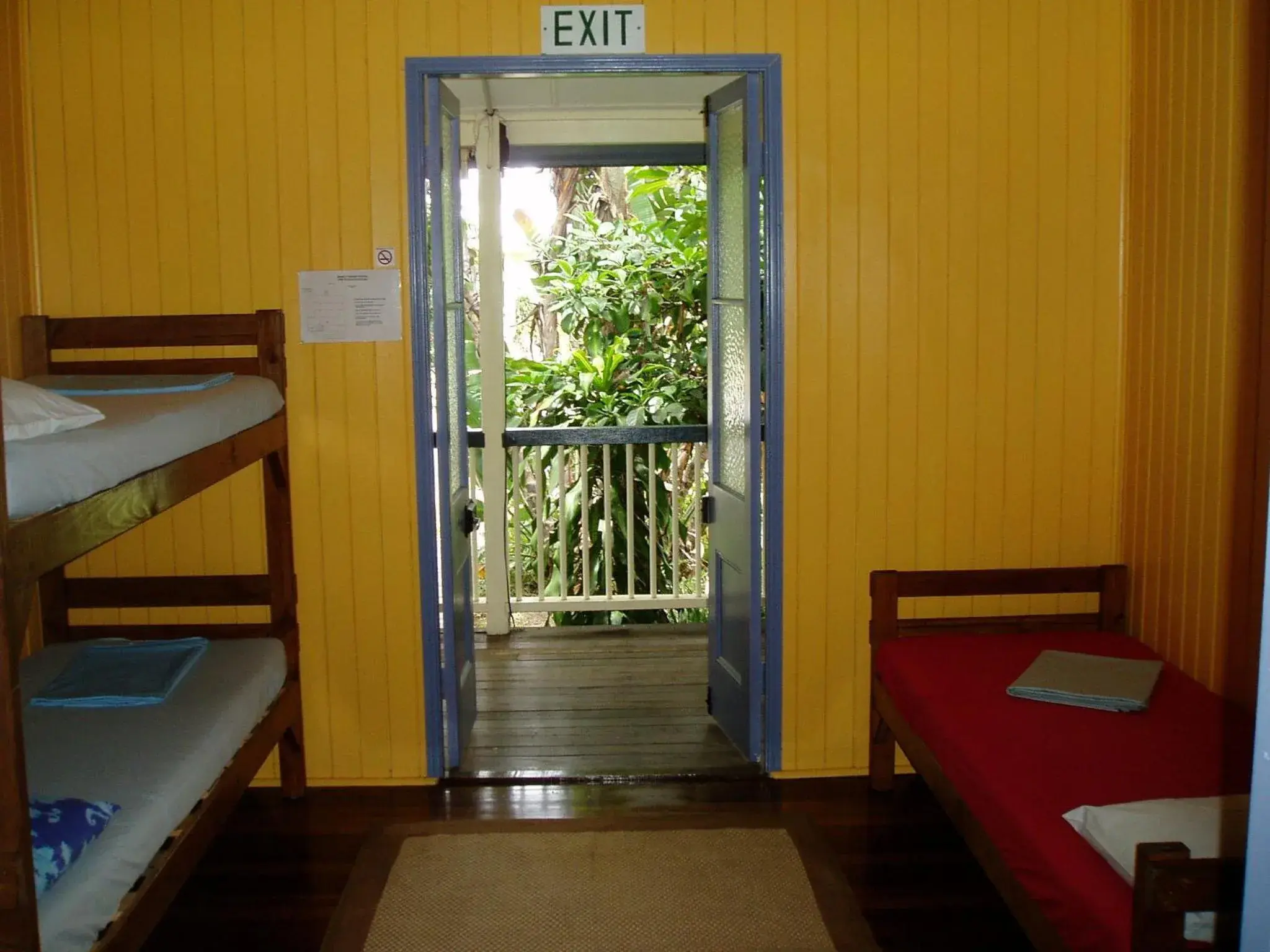 Bed in 4-Bed Mixed Dormitory Room in Mango tourist Hostel Bed in 4-Bed Mixed Dormitory Room in Mango tourist Hostel