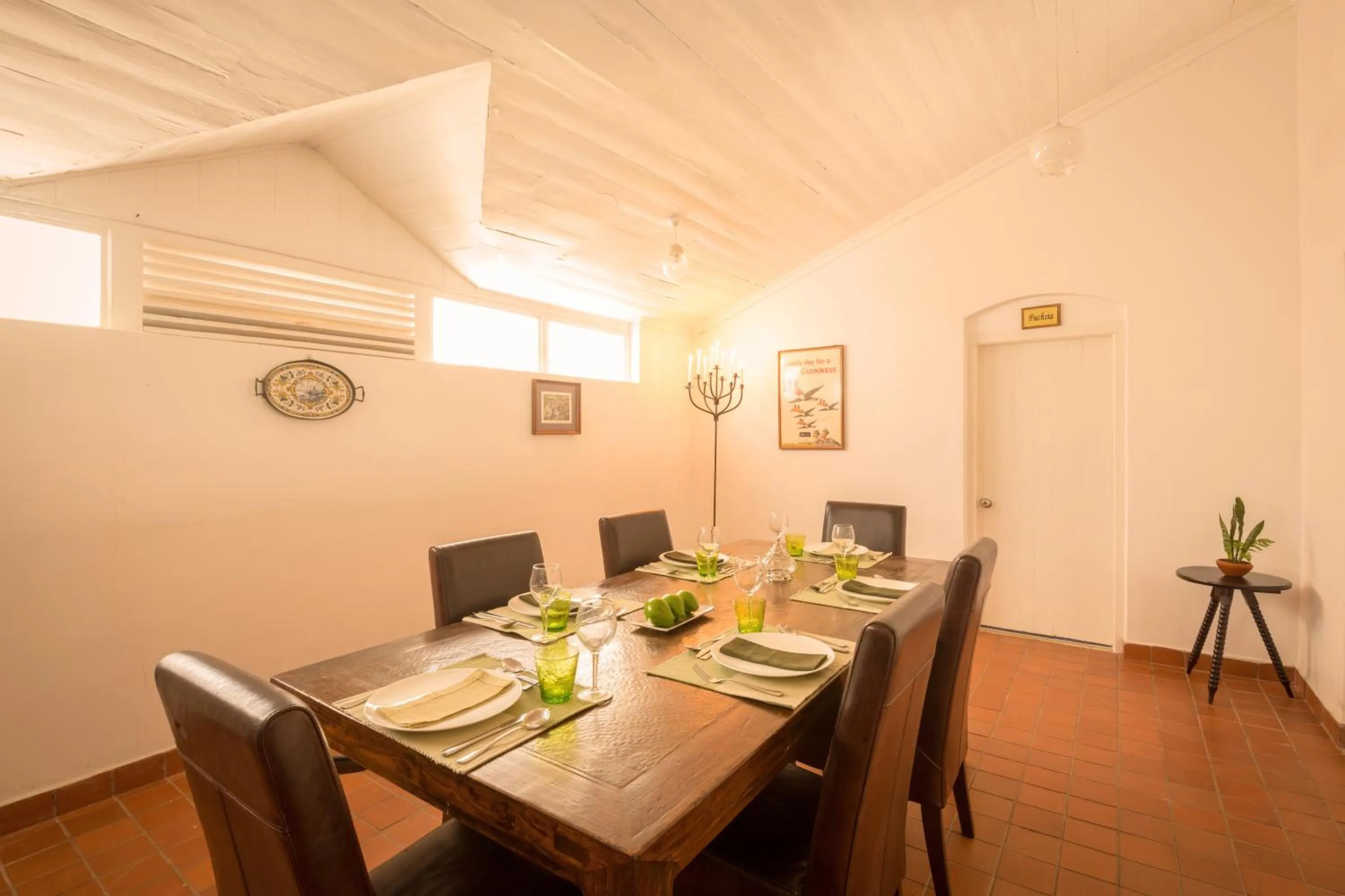 Restaurant/places to eat in Xavier's Cottage