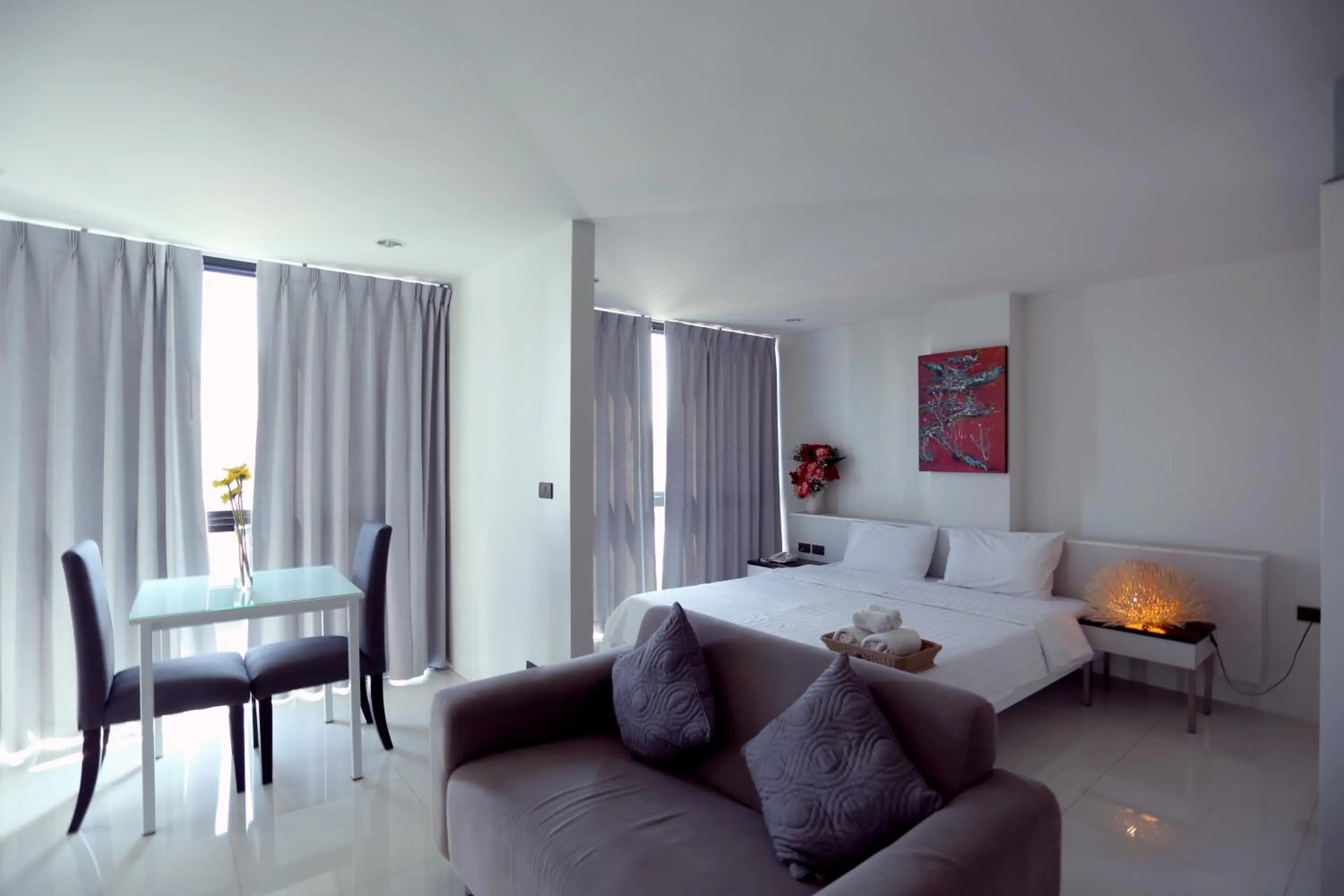 Photo of the whole room in Neca Complex Apartment