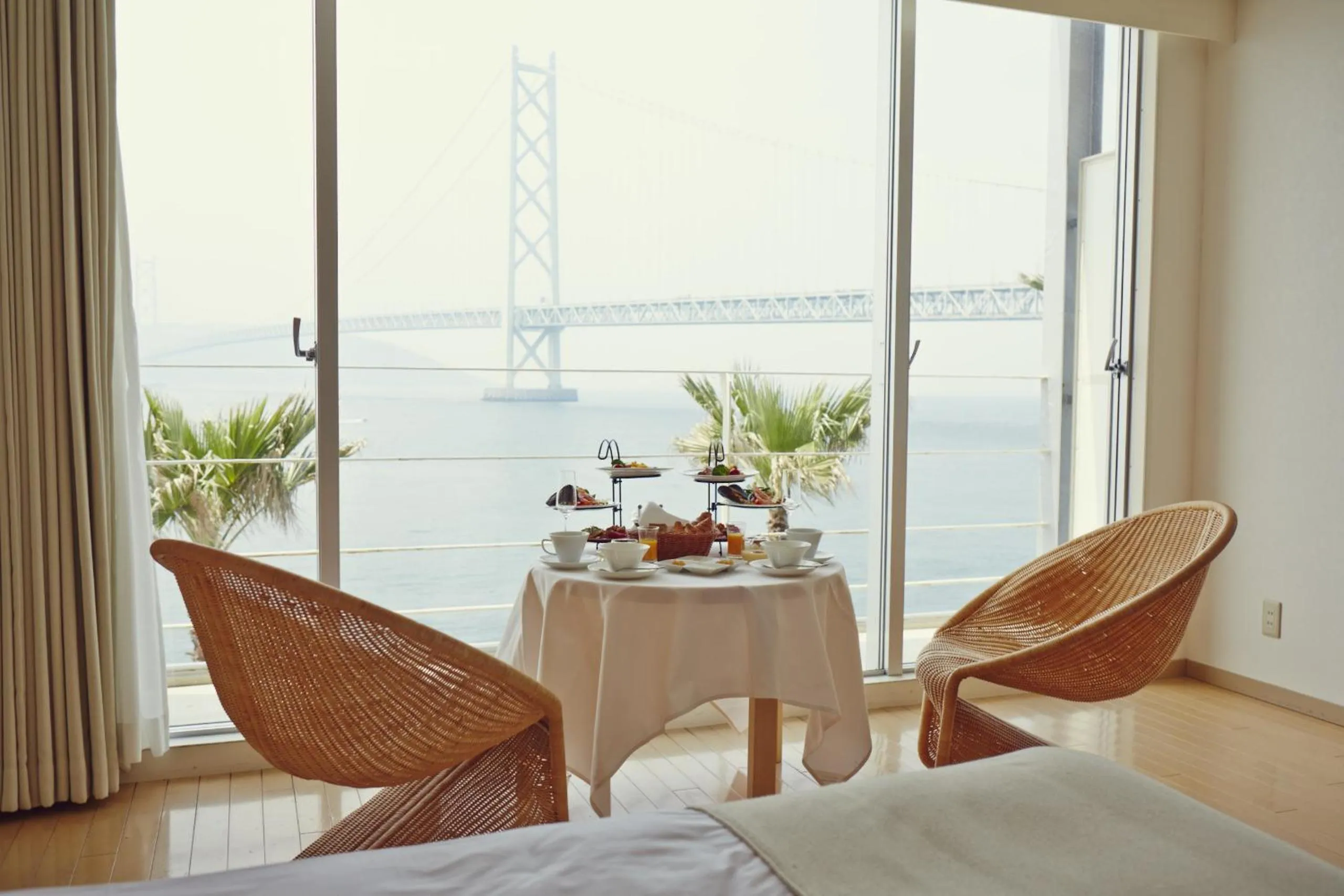 Seating area in Hotel Setre Kobe Maiko