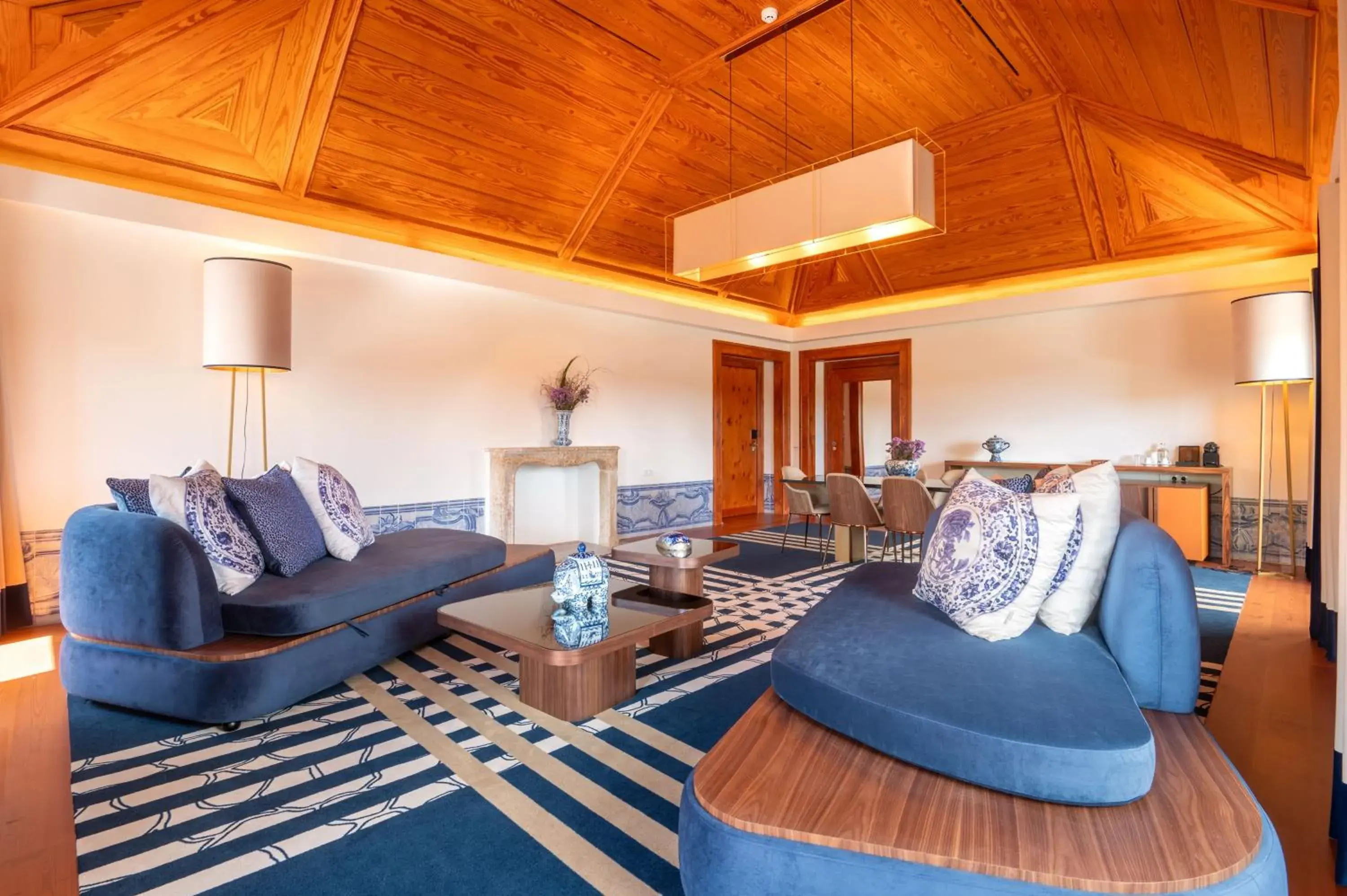 Living room in Palácio do Governador - Lisbon Hotel & Spa Living room in Palácio do Governador - Lisbon Hotel & Spa