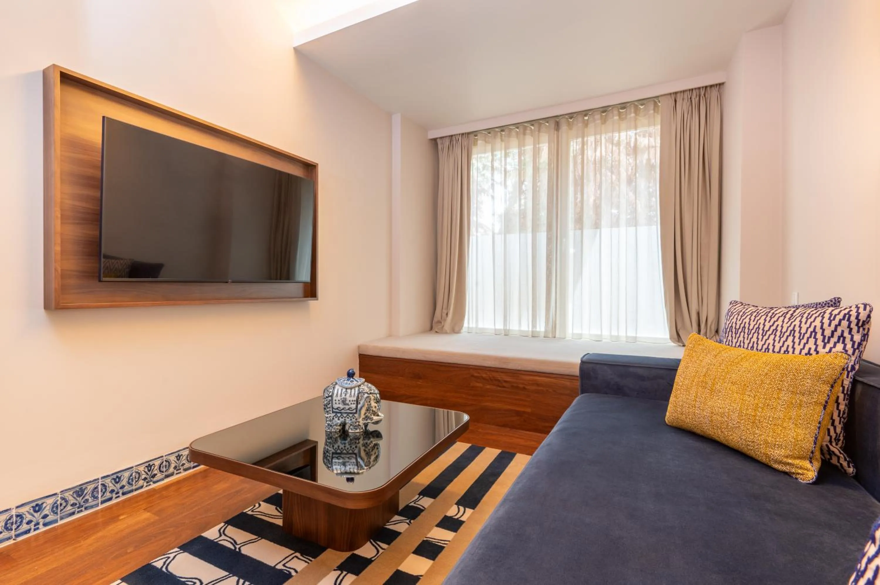 TV and multimedia in Palácio do Governador - Lisbon Hotel & Spa