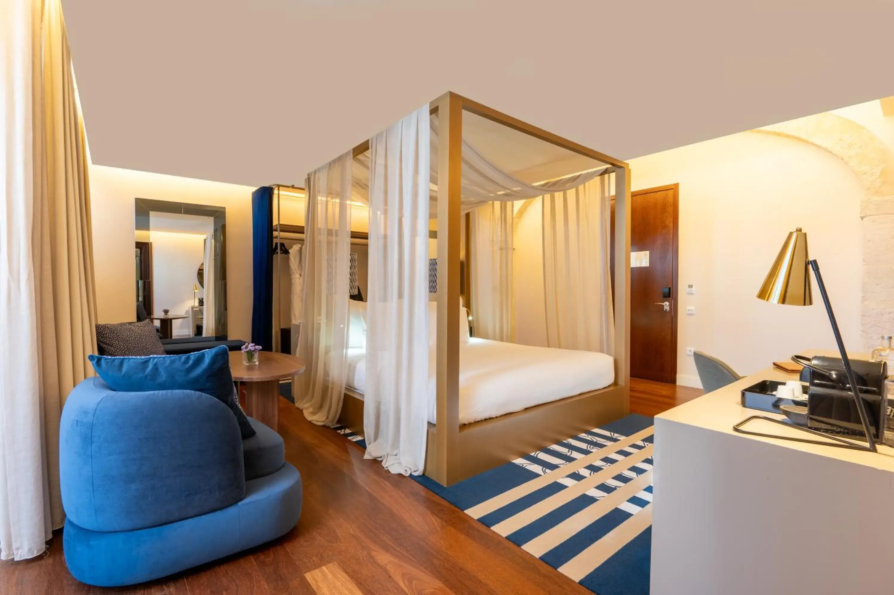 Bed in Palácio do Governador - Lisbon Hotel & Spa Bed in Palácio do Governador - Lisbon Hotel & Spa