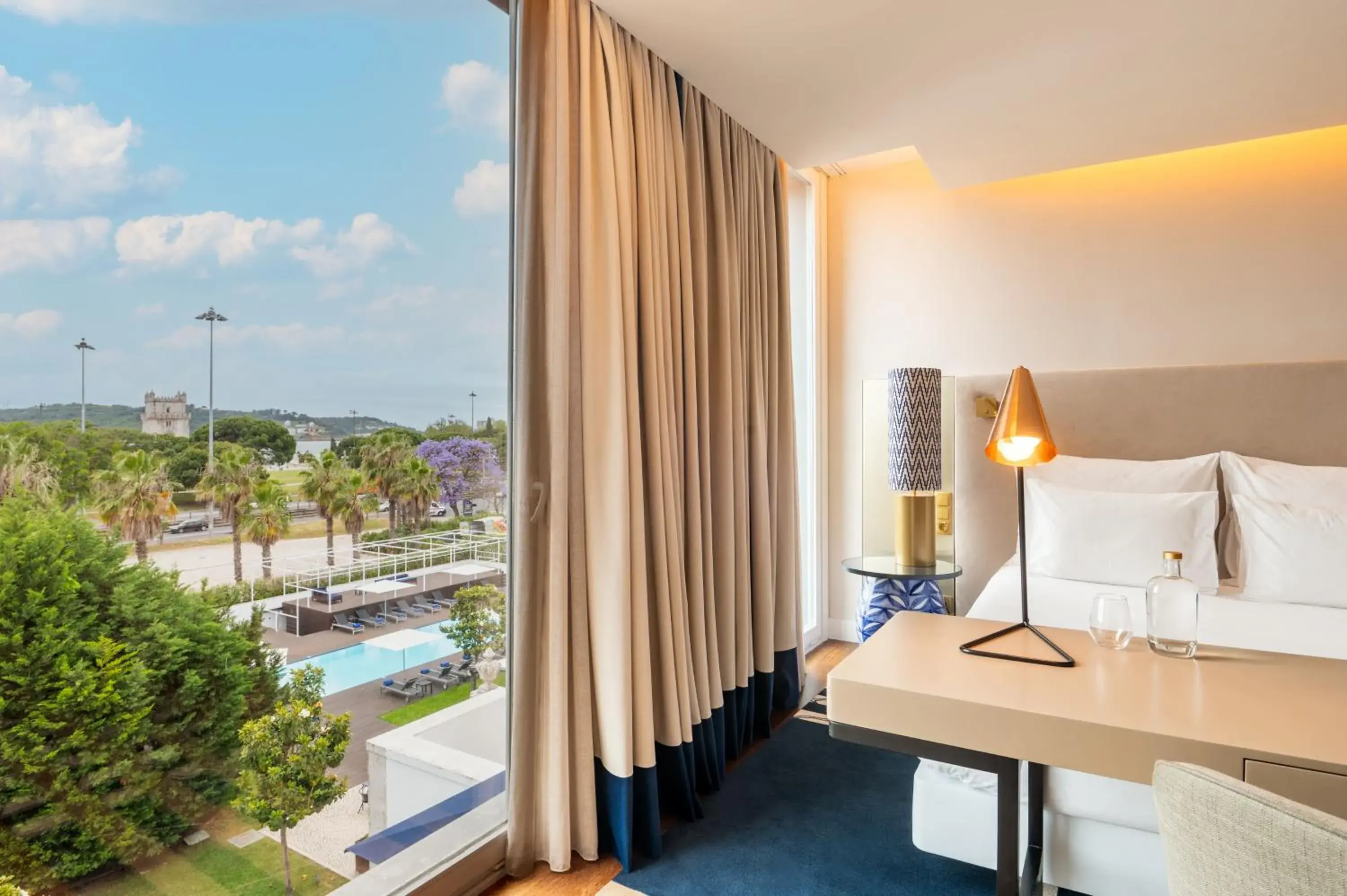 Bed in Palácio do Governador - Lisbon Hotel & Spa Bed in Palácio do Governador - Lisbon Hotel & Spa