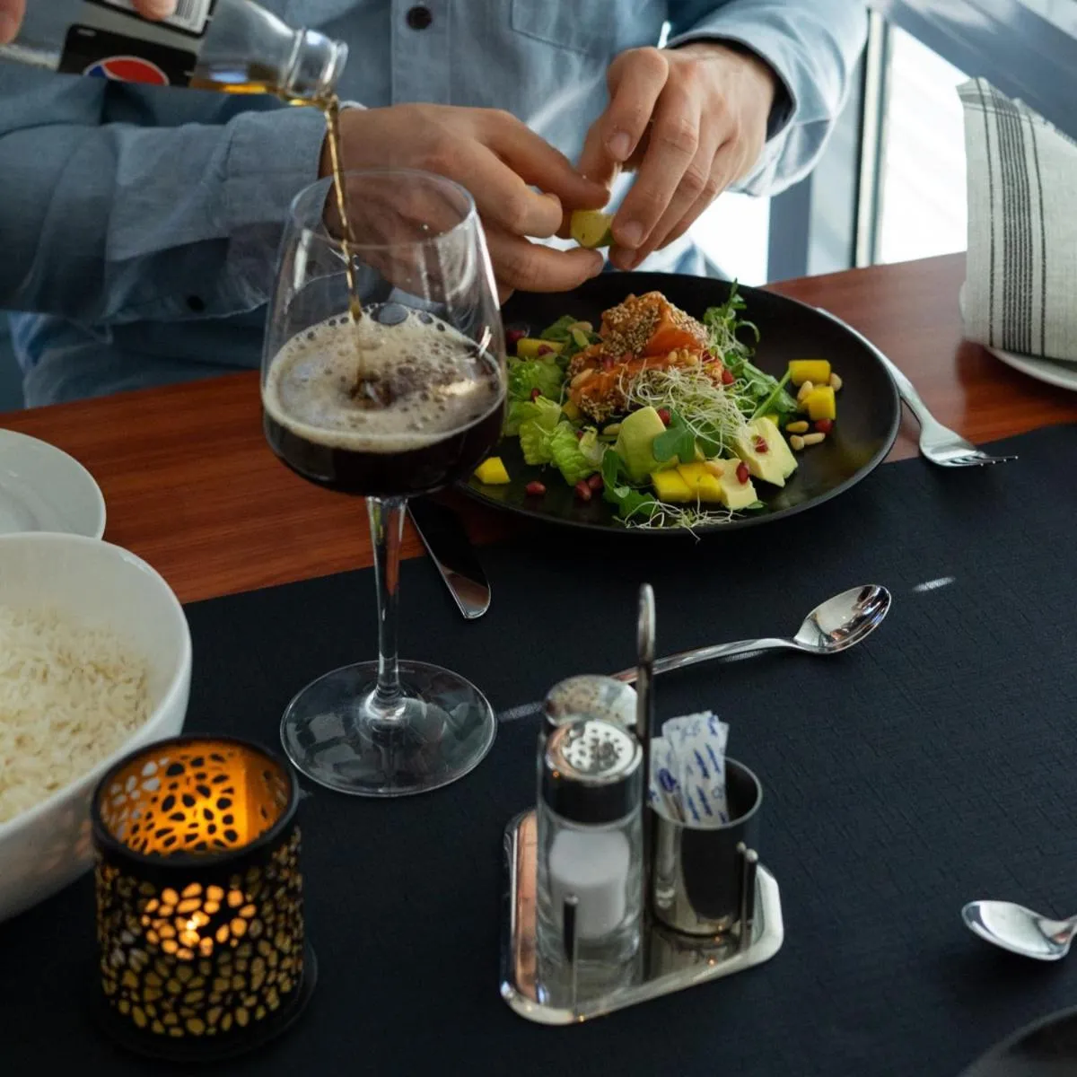 Food and drinks in Vestnes Fjordhotell