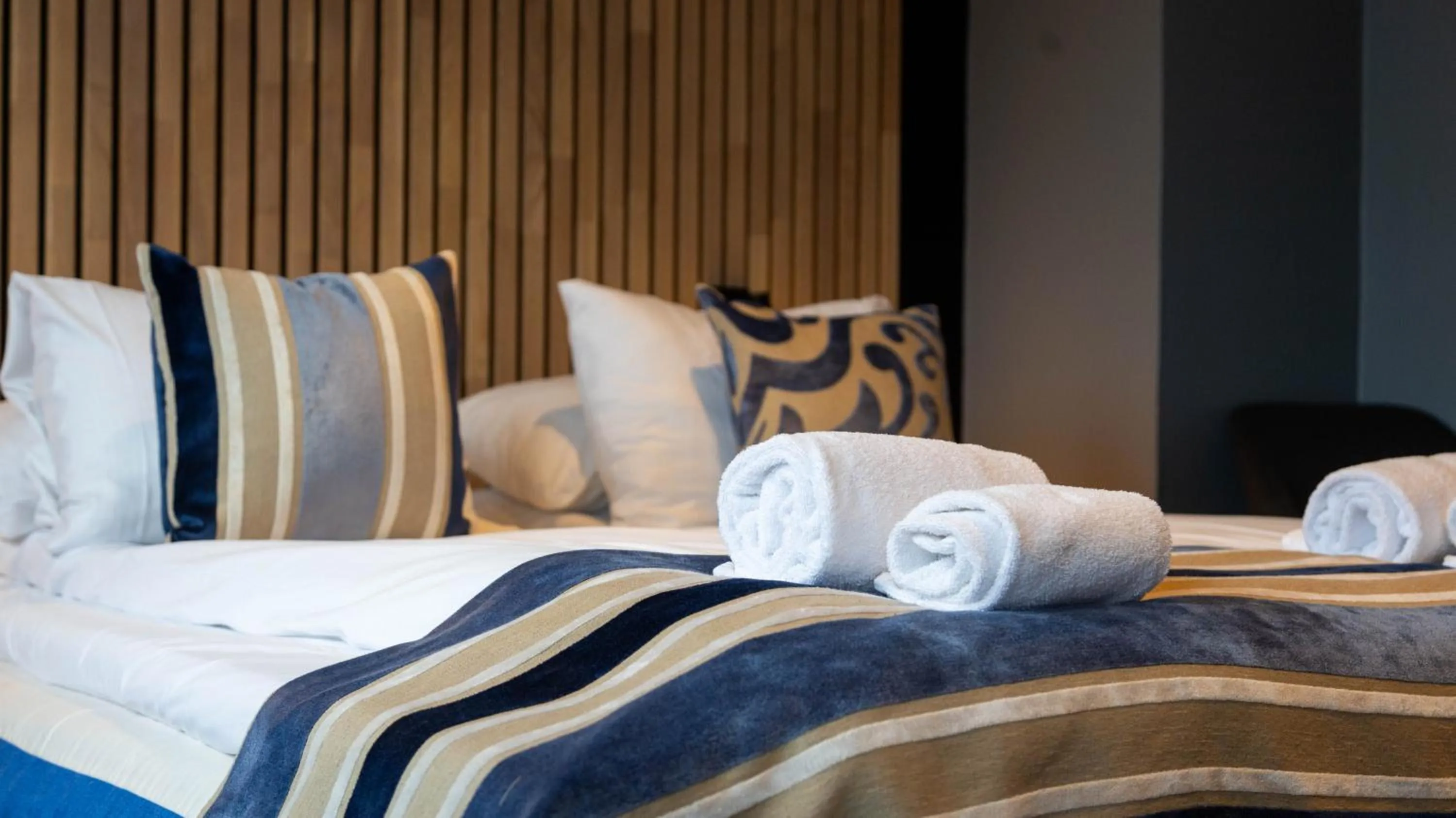 Bedroom, Bed in Vestnes Fjordhotell