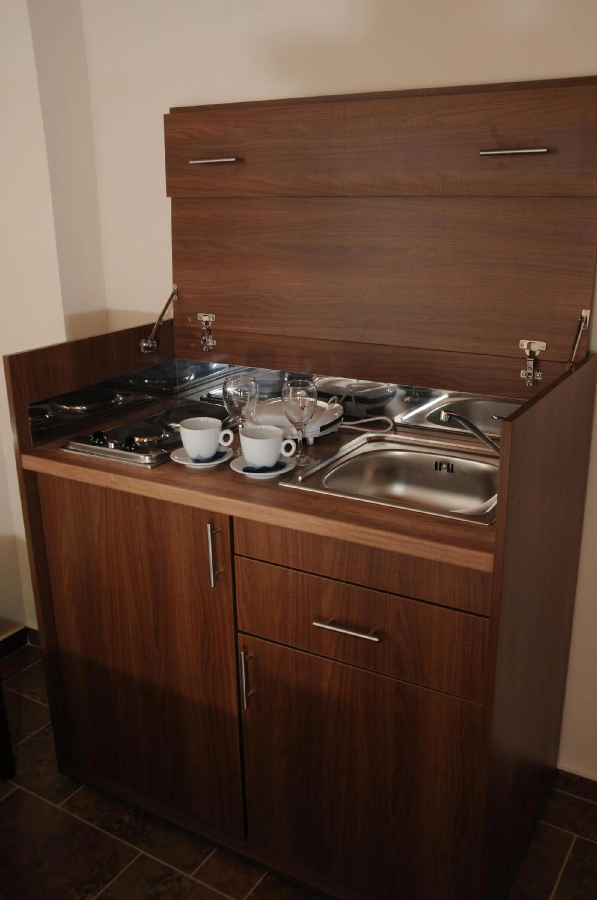 Shower in Melies Hotel