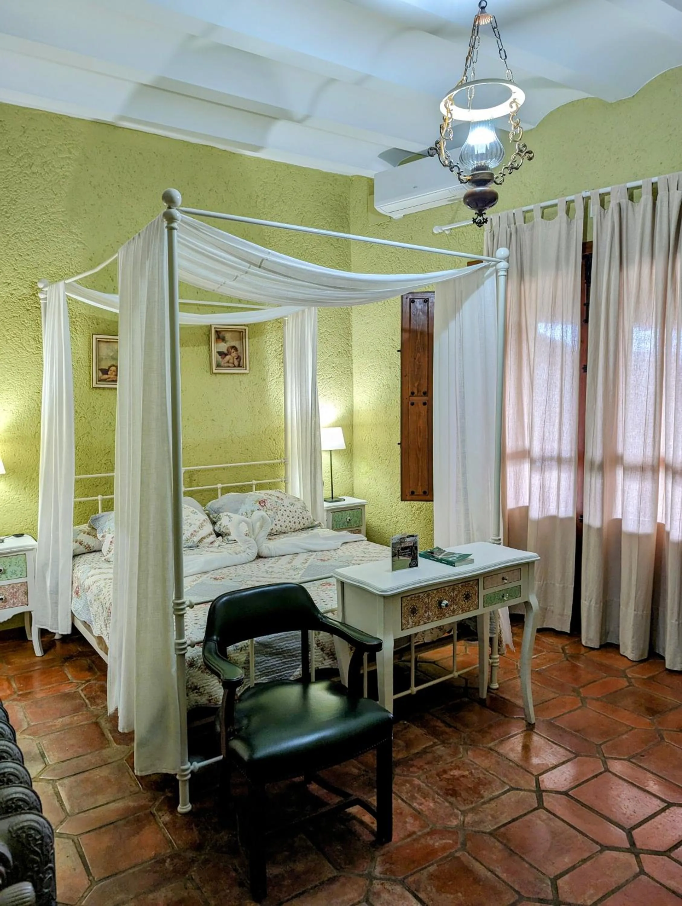 Property building, Bed in Casa El Descanso Del Peregrino