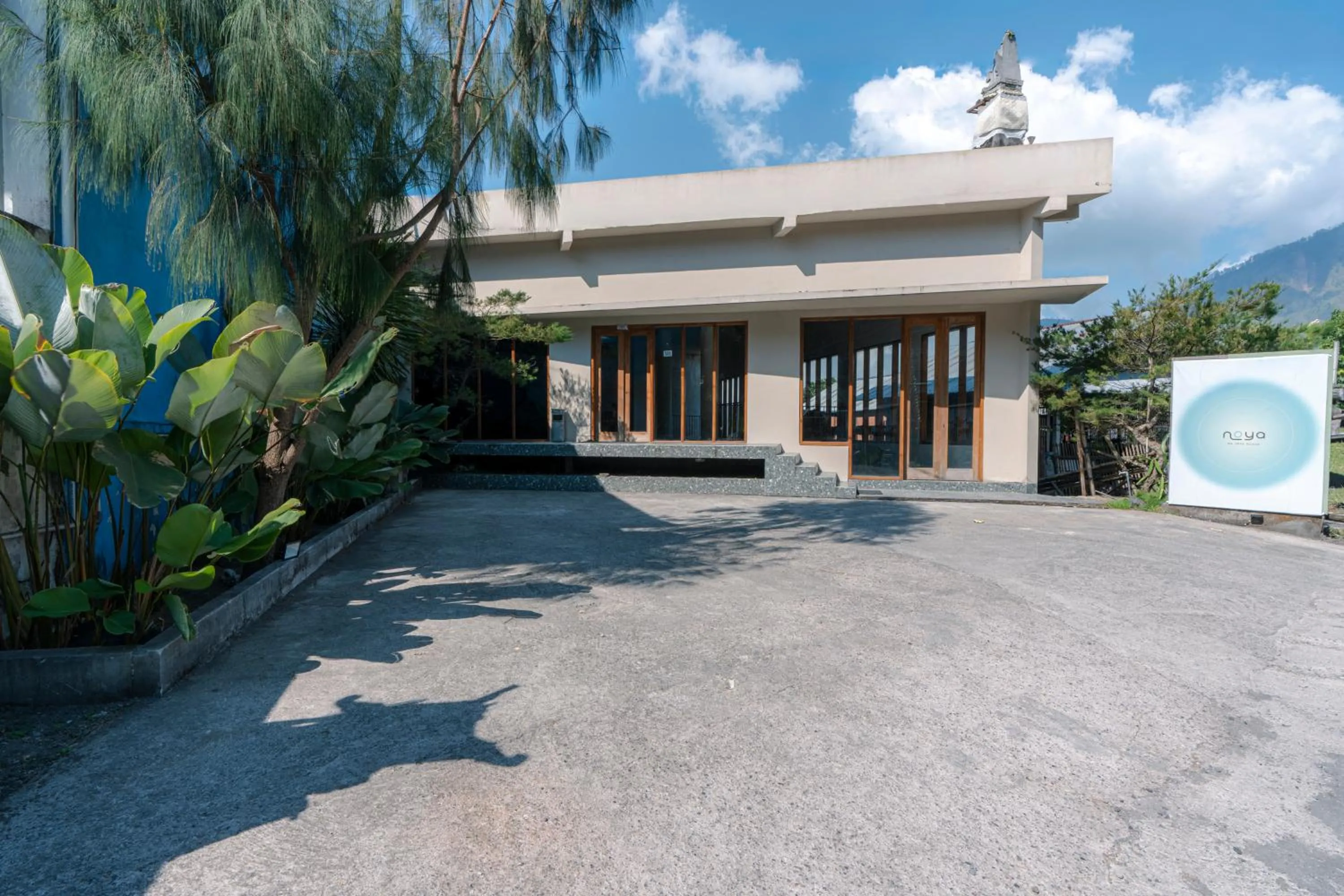 Property building in Noya Hotel