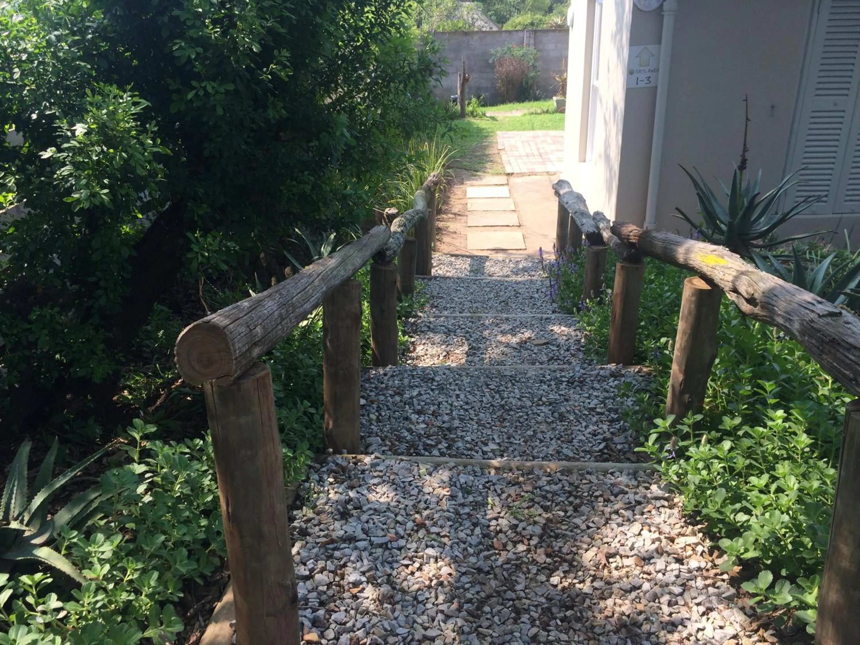 Garden view in 30 on Oatlands Road