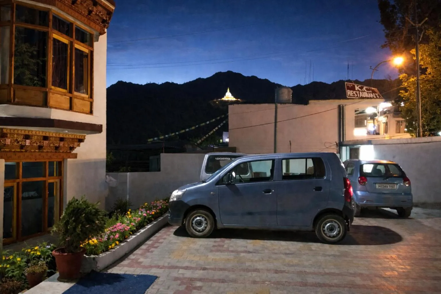 Parking in Royal Holiday Ladakh