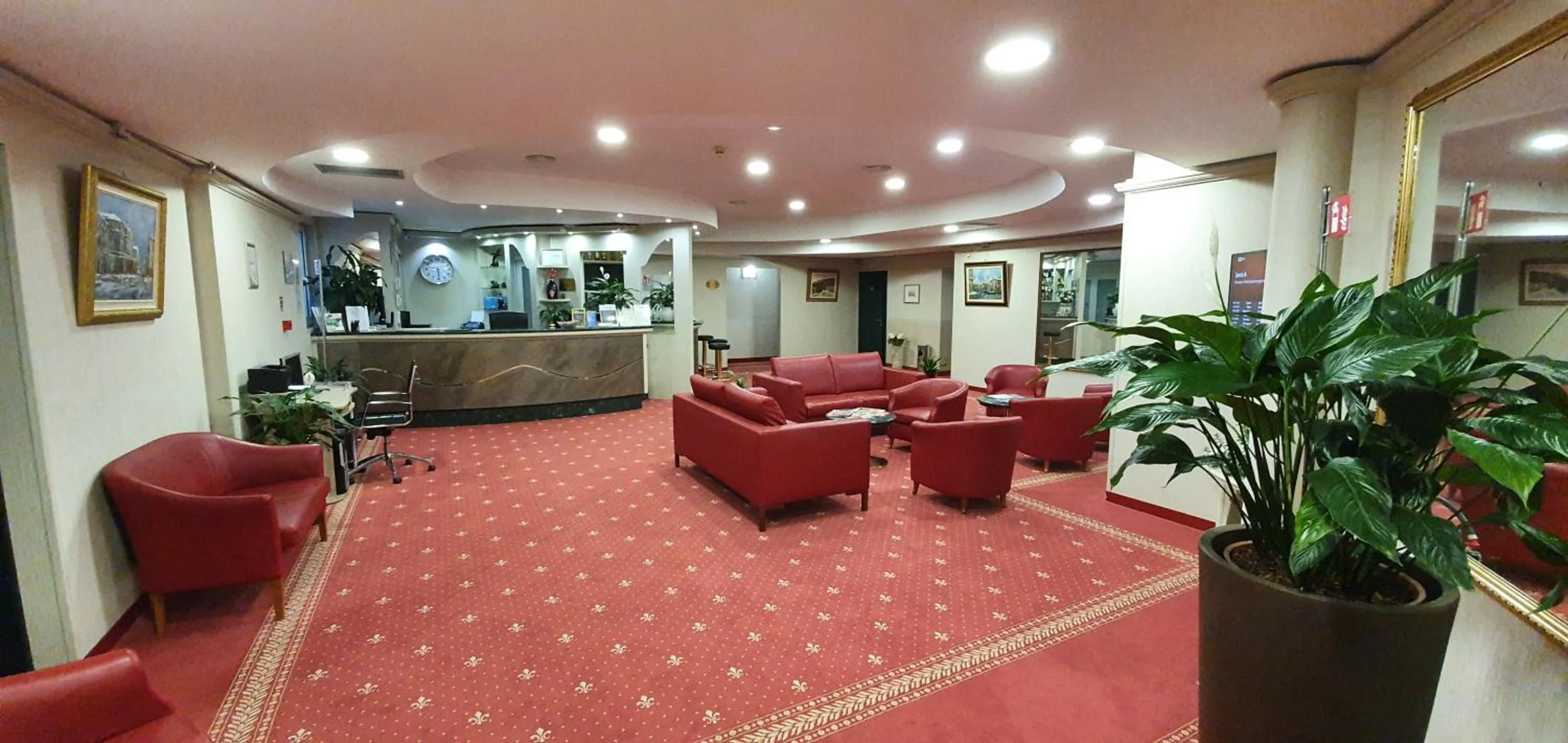 Lobby or reception in Hotel Europa